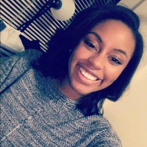 Meet your Posher, Jessica